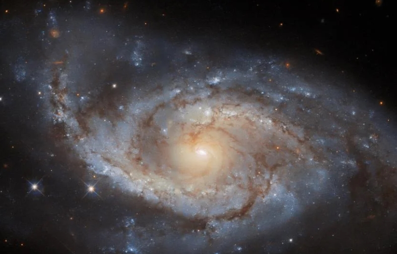 Галактика-Близнюк: знайдена давня сусідка нашого Всесвіту