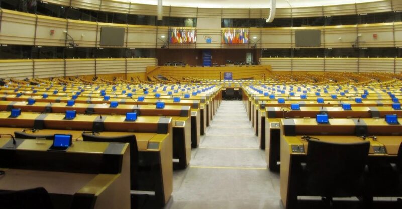 Склад нового Європарламенту несе загрозу підтримці України