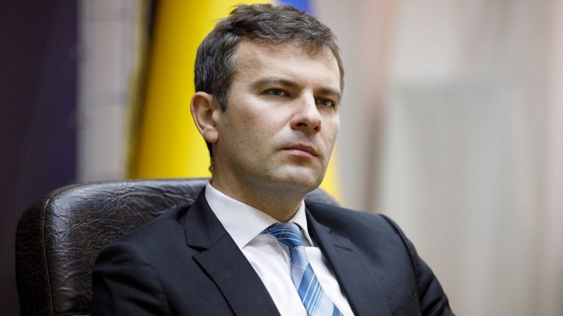 Україна може перейти з долара на євро але не найближчим часом