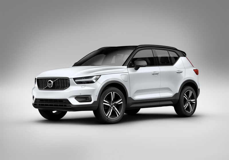 Volvo скорочує 3000 працівників через падіння попиту на авто