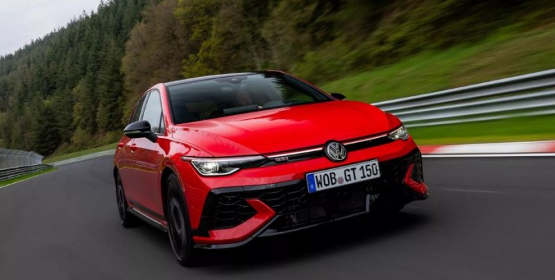 Новий Volkswagen Golf GTI Edition 50: швидкість, стиль і традиції