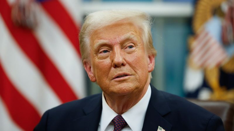 Трамп заявив про прохання миру від Ірану та Ізраїлю