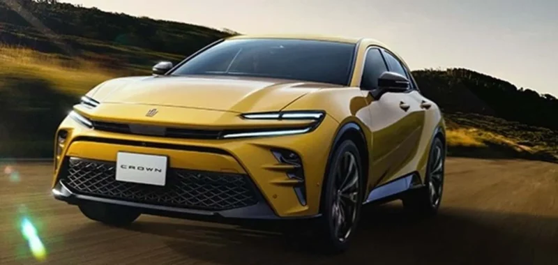 Японський кросовер Toyota Crown Sport зміниться вже найближчими тижнями