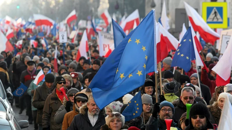 Понад половина поляків проти підтримки вступу України до НАТО Понад половина поляків проти підтримки вступу України до НАТО