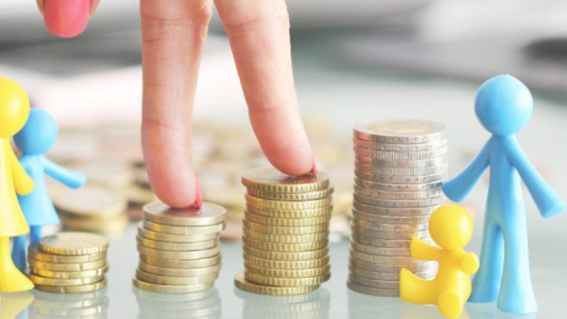В Україні з 2026 року об’єднають соцвиплати у базову допомогу