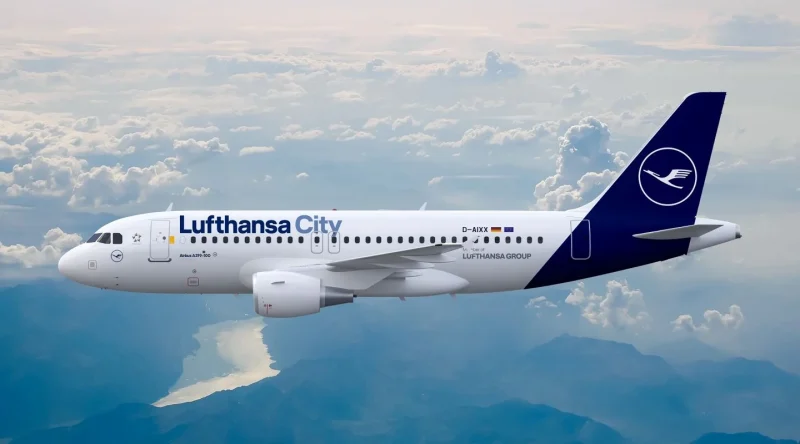 Lufthansa скорочує сотні рейсів через високі податки