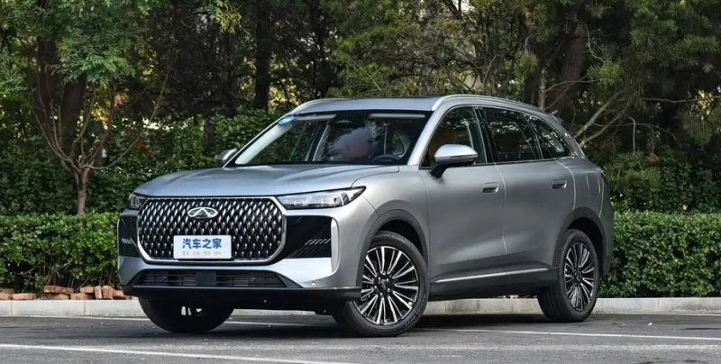 У Китаї стартував продаж Chery Tiggo 8 2026 із сучасним дизайном і турбомотором