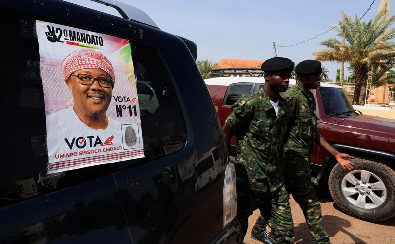 Військовий переворот у Гвінеї-Бісау: президента заарештовано, кордони закриті